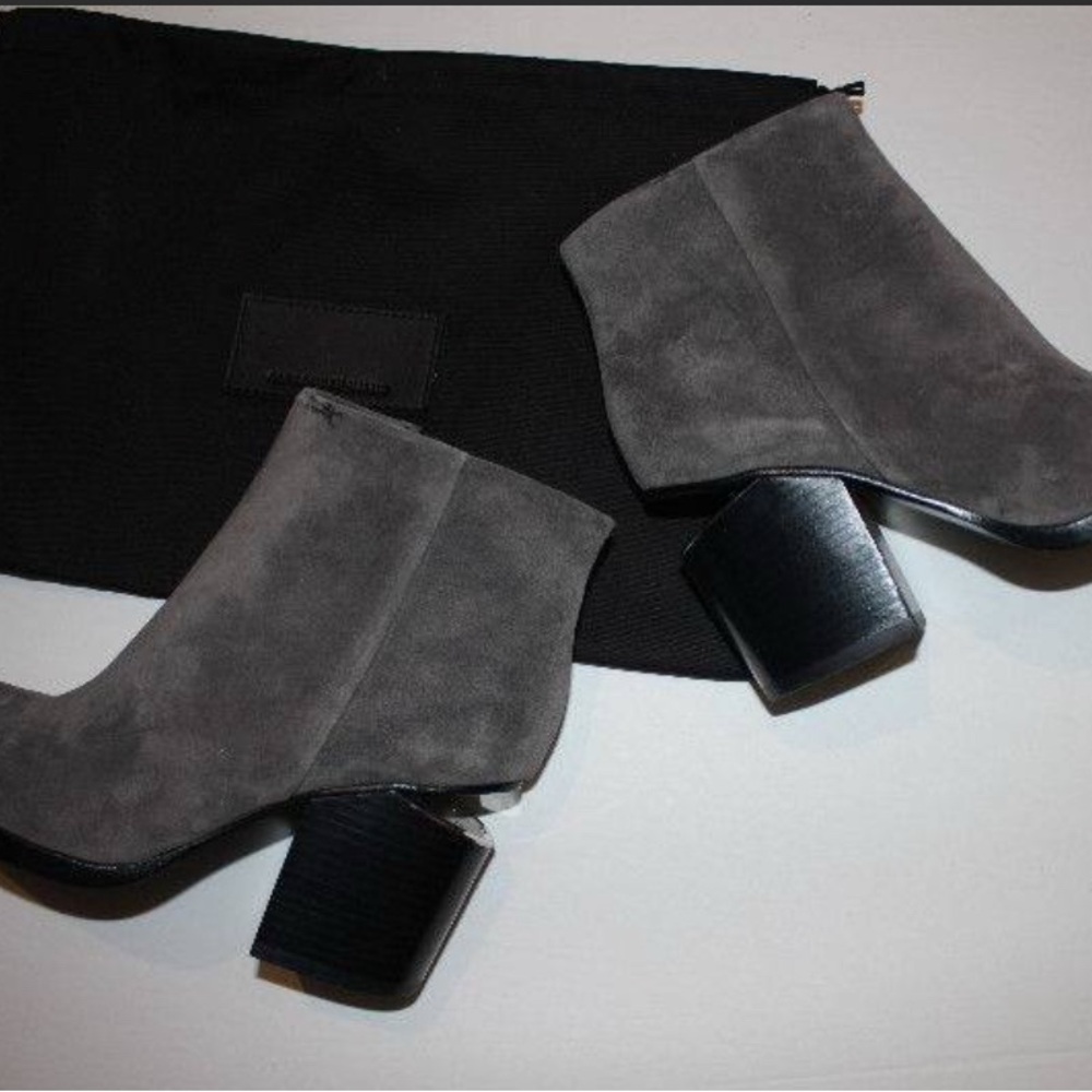 Alexander Wang Booties suede grey size 5 brand new in box